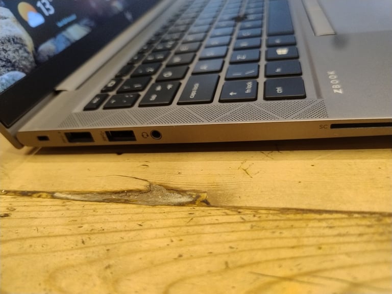 HP Firefly 14 Gaming/Graphics Laptop - Core i7-11th gen 16GB 512GB SSD NVidia   Graphics 4GB VRAM