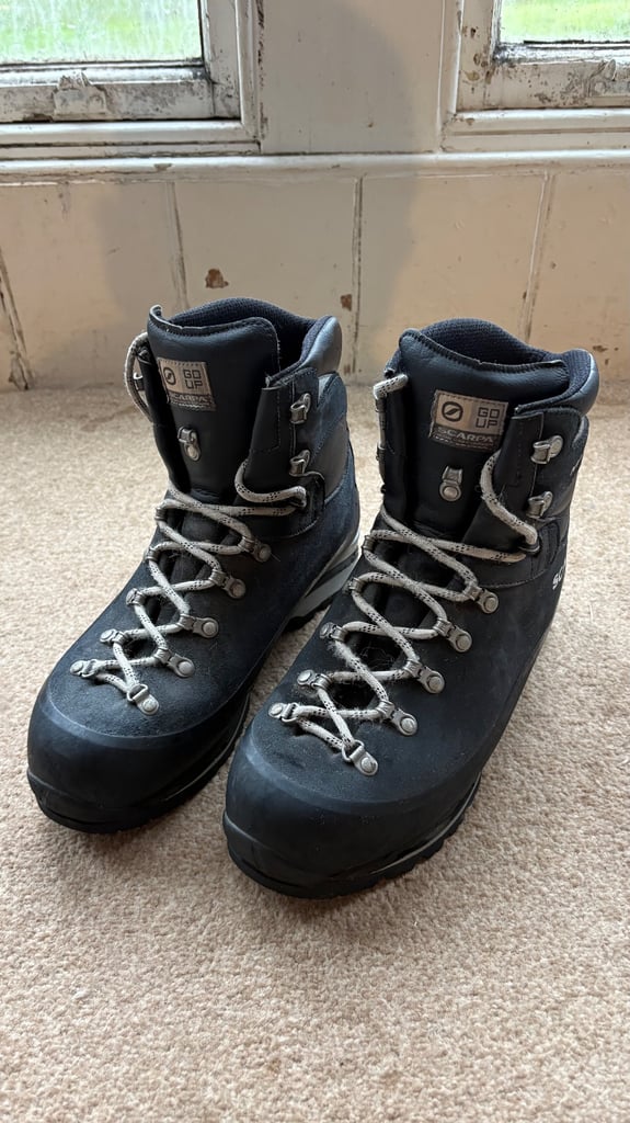 image for Scarpa Manta Men's Walking Boots