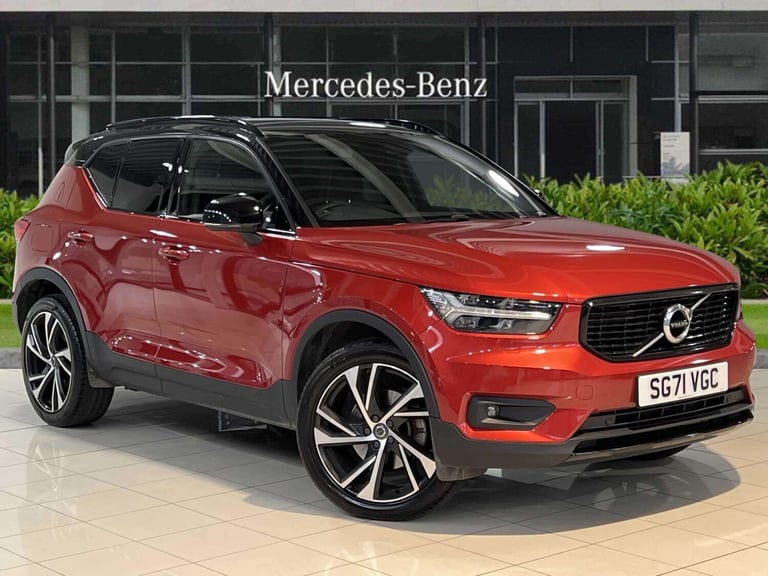 image for  Volvo XC40 2.0 B4P R DESIGN Pro 5dr Auto [7 speed] Estate Petrol Automatic