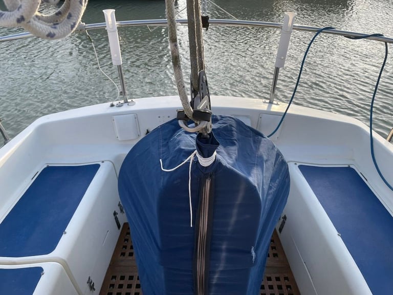 Moody 30 1979 Sailing Yacht.........