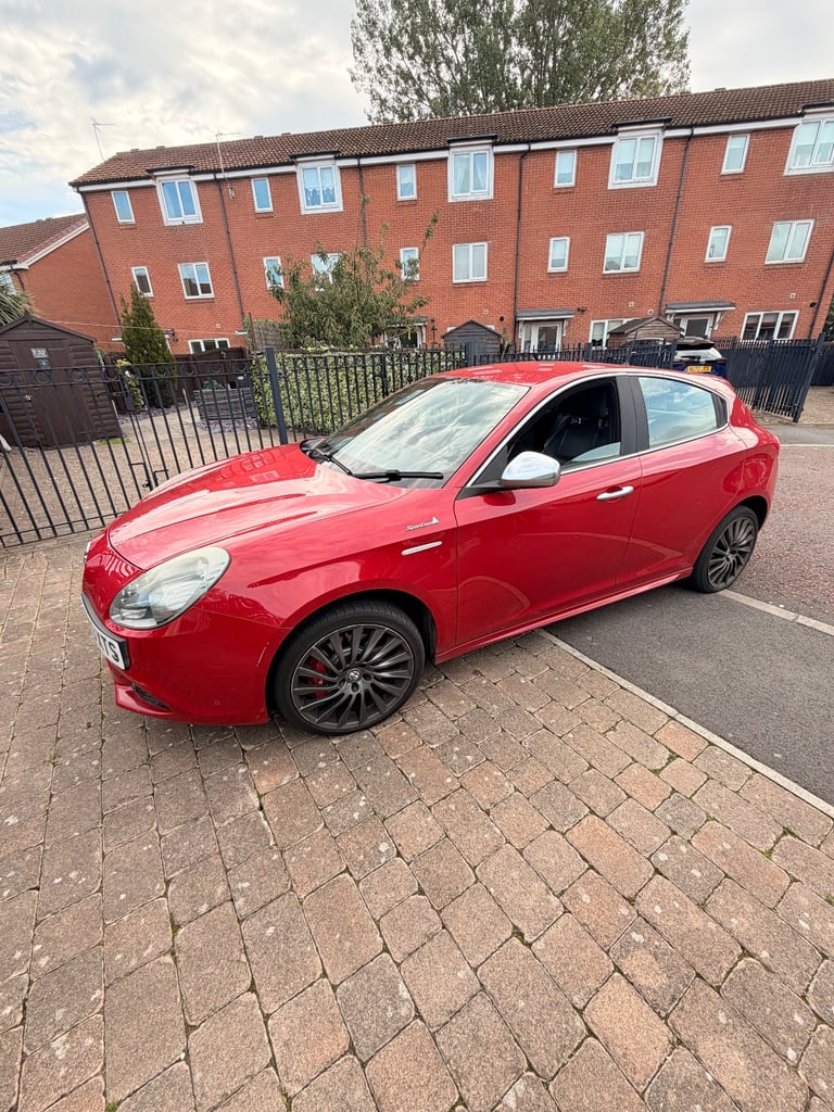 Alfa Romeo, GIULIETTA, Hatchback, 2013, Manual, 1956 (cc), 5 doors