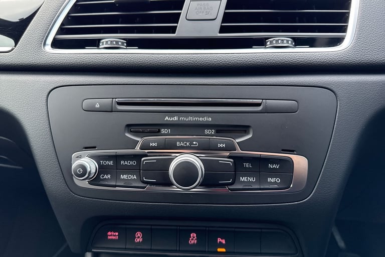 2018 Audi Q3 2.0 TDI Black Edition 5dr ESTATE DIESEL Manual