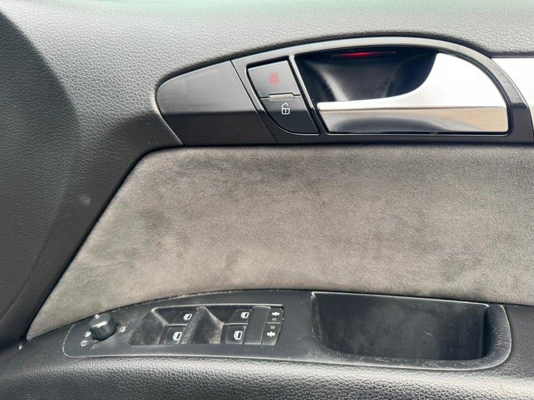 2009 Audi Q7 4.2 TDI Quattro S Line 5dr Tip Auto ESTATE Diesel Automatic