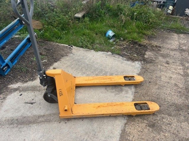 pallet truck