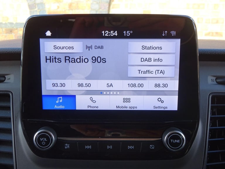 2021 Ford Transit Custom 2.0 320 EcoBlue Trend Kombi L2 H1 Euro 6 (s/s) 5dr MPV Diesel Manual