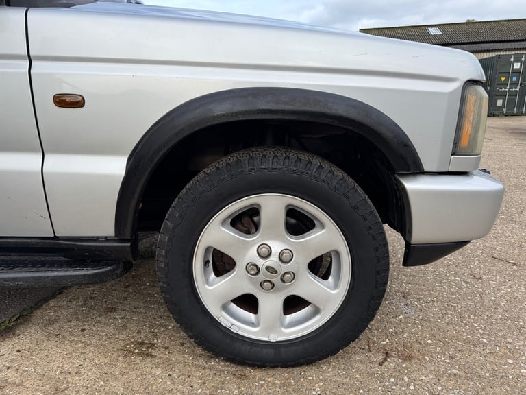 2002 Land Rover Discovery 2.5 Td5 ES 7 seat 5dr Auto ESTATE DIESEL Manual