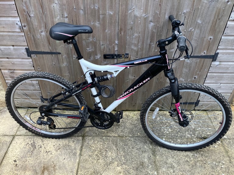 image for Halfords Appollo Firecracker Women’s Mountain Bike 2010