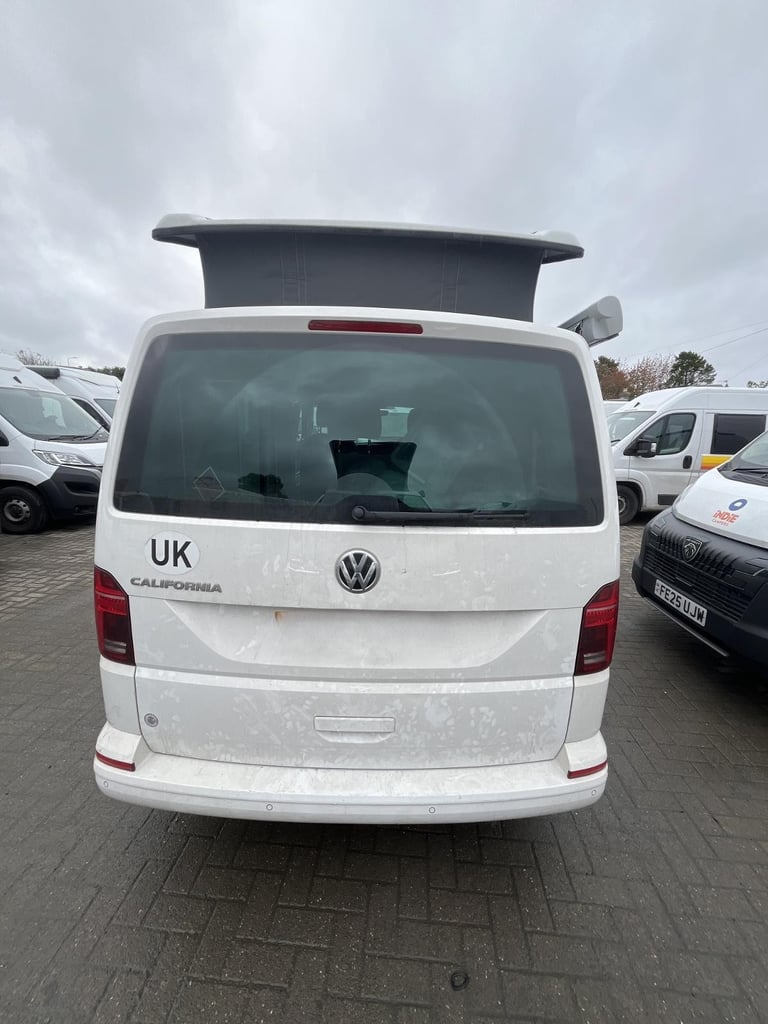 Volkswagen California Ocean 2023 | Premium Camper | 4 Berth | Fully Equipped