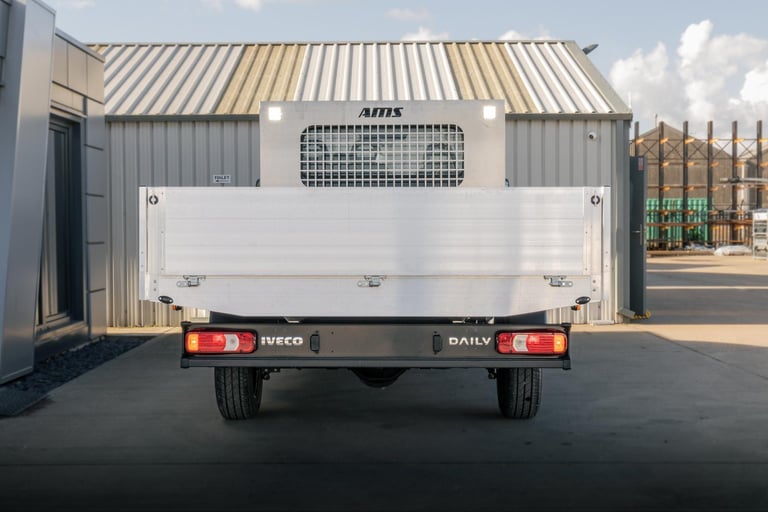 2025 IVECO DAILY 140BHP BUS. PACK DROPSIDE BRAND NEW 