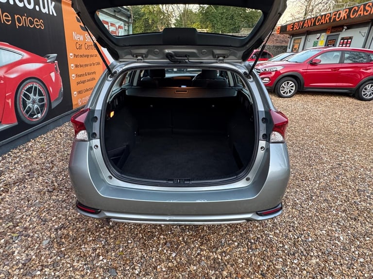 2015 Toyota Auris 1.8 VVT-h Icon Touring Sports CVT Euro 6 (s/s) 5dr ESTATE Petrol/Electric Hybri...