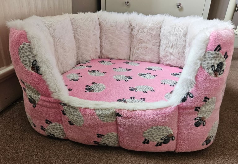 image for Bespoke dog bed