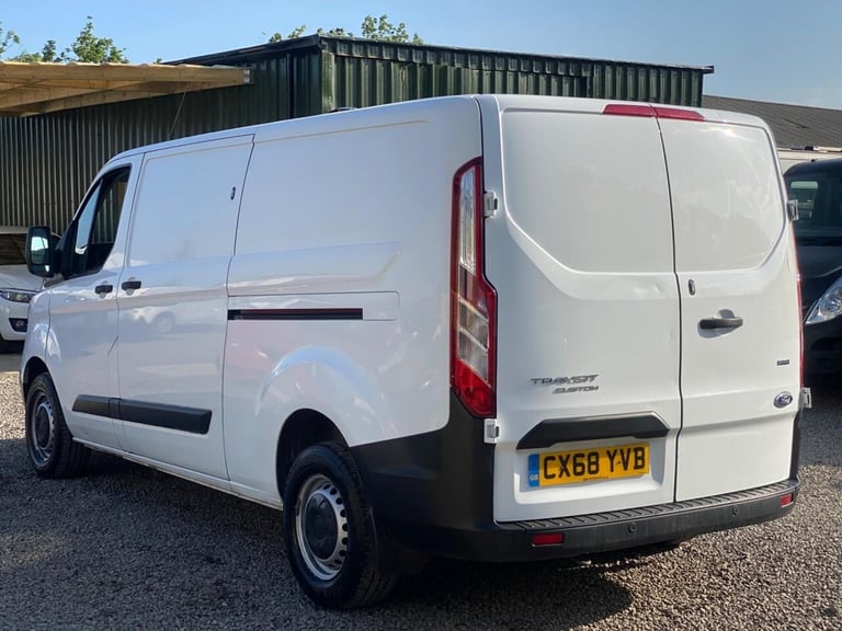 2018 Ford Transit Custom 2.0 TDCi 130ps Low Roof Van PANEL VAN DIESEL Manual