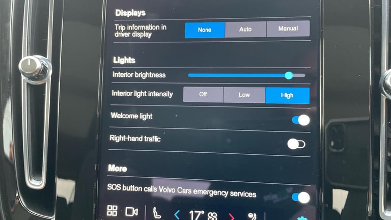 2024 Volvo XC40 Ultra B3 Mild hybrid ESTATE Petrol/Electric Hybrid Automatic