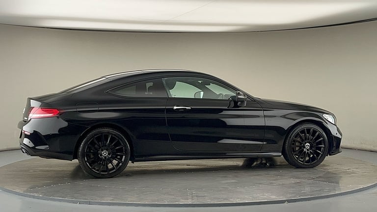2022 Mercedes-Benz C-Class 2.0 C300d AMG Line Night Edition (Premium Plus) Coupe 2dr Diesel G-Tro...