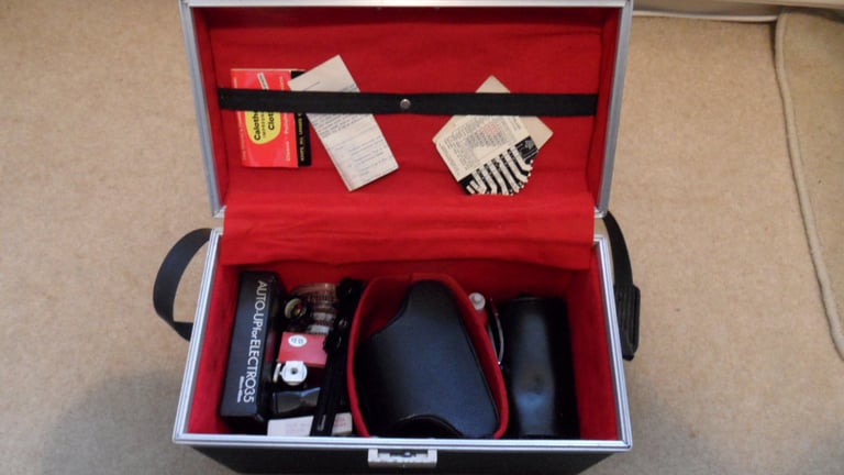 Yaschica Electro 35 GSN 35mm Film Camera and Accessories