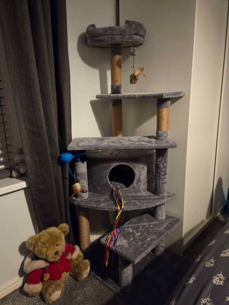 Cat tower