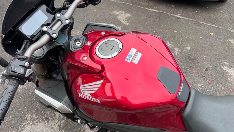 2019 Honda CB CB650RAKED (19MY) black widow can with original system fsh stunner  Tourer Petrol M...