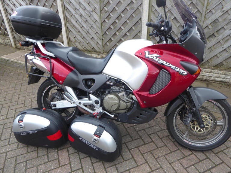 HONDA VARADERO 1000 X REG LOW MILES FULL LUGGAGE HAND GUARDS 1 YEARS MOT