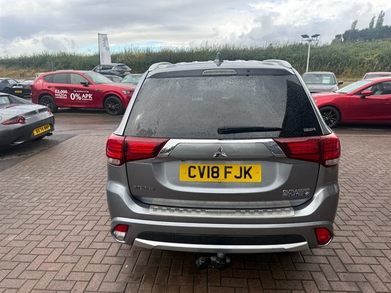 2018 Mitsubishi Outlander 2.0h 12kWh 4h SUV 5dr Petrol Plug-in Hybrid CVT 4WD Euro 6 (s/s) (200 p...