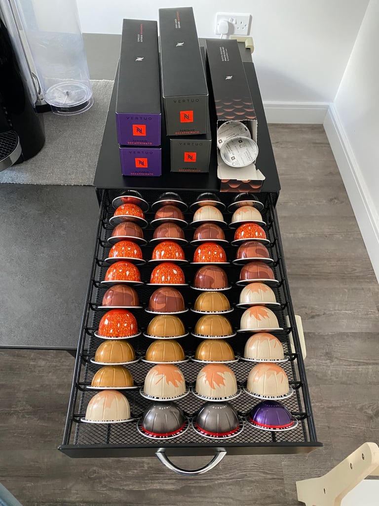 Nespresso Vertuo Plus Coffee Machine by Krups, Piano Black 