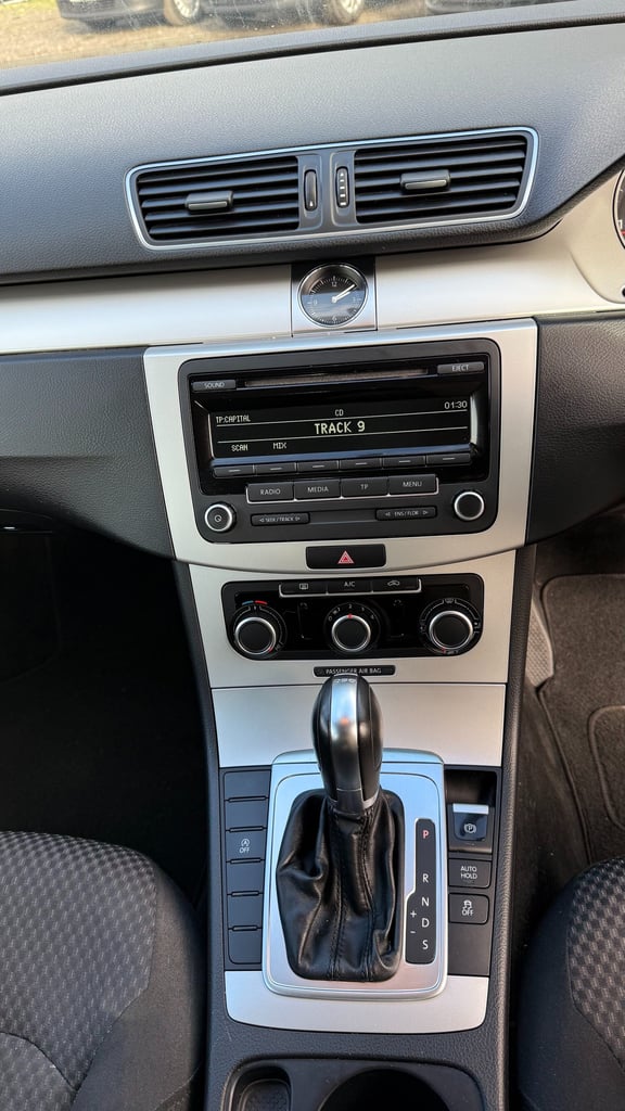 2014 Volkswagen Passat 2.0 TDI Bluemotion Tech S 4dr DSG, No VAT SALOON Diesel Automatic