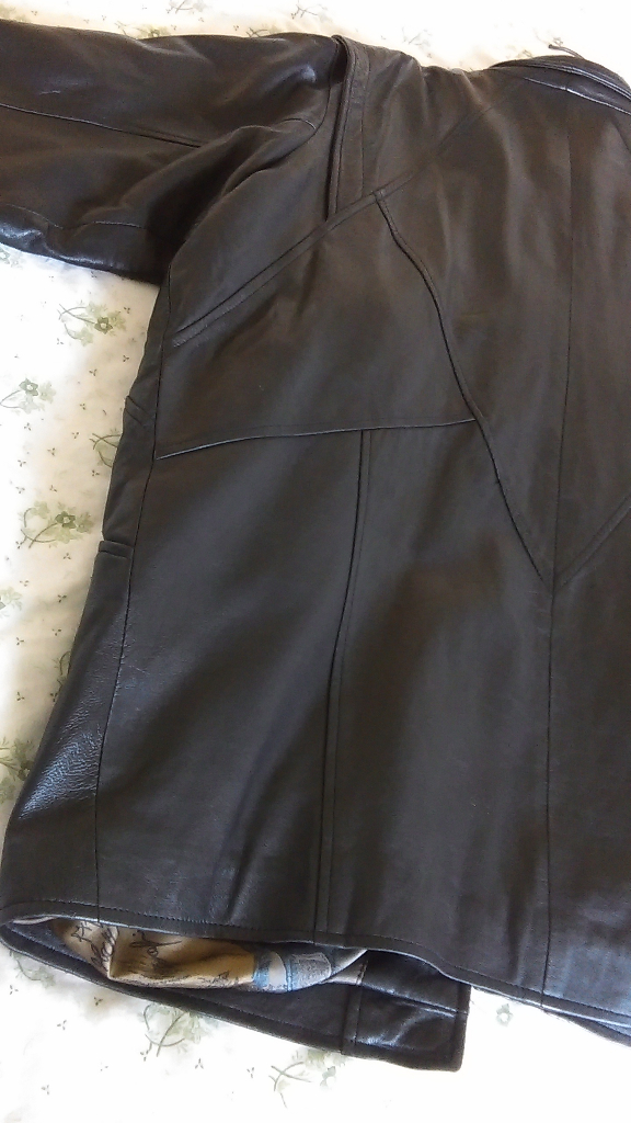 For Sale Italian Leather Coat Brand New