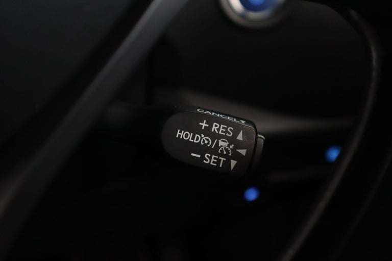 2020 Toyota C-HR 1.8 VVT-h Dynamic CVT Euro 6 (s/s) 5dr HATCHBACK PETROL/ELECTRIC Automatic