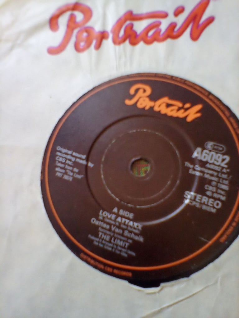 image for LOVE ATTAXX, Oattes Van Schaik, 7 inch vinyl single , .