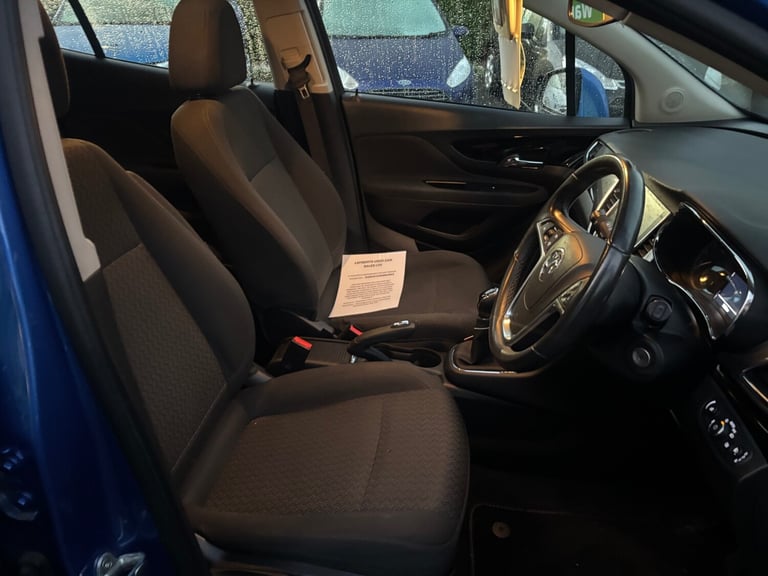 2016 Vauxhall Mokka X 1.6i Design Nav 5dr HATCHBACK Petrol Manual