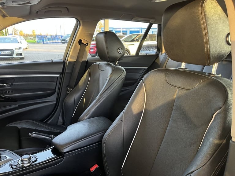 2015 BMW 3 Series 320d Sport 5dr Step Auto ESTATE DIESEL Automatic