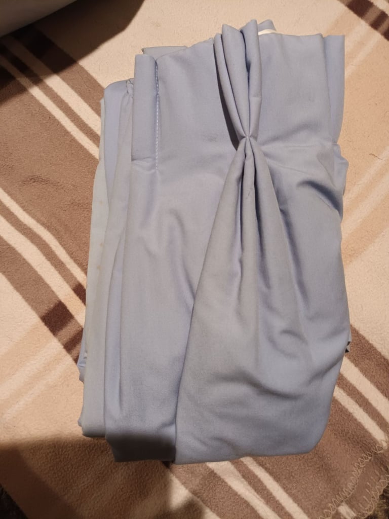 2 pair's of Curtains. 