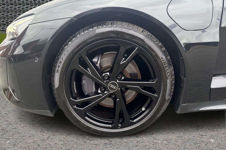 2022 Audi e-tron GT 390kW Quattro 93kWh 4dr Auto [C+S] Saloon Electric Automatic