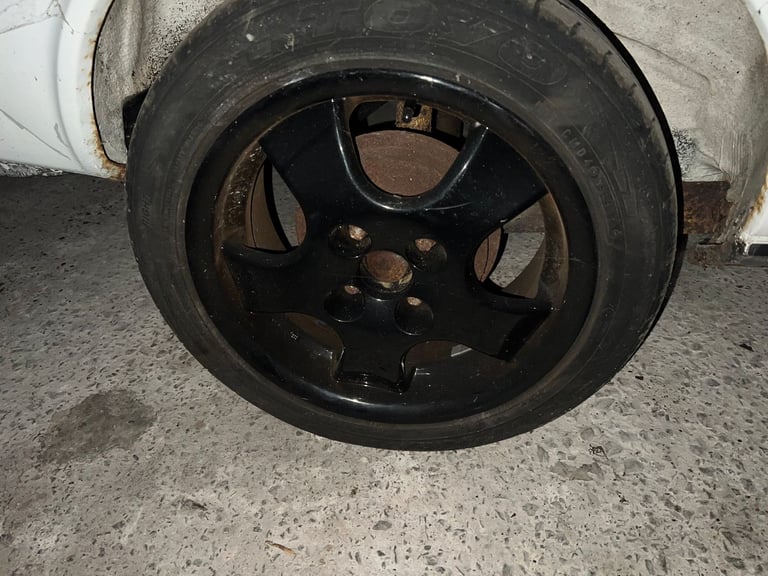 image for 15''  -  4 X 1OO SET OF ALLOYS 