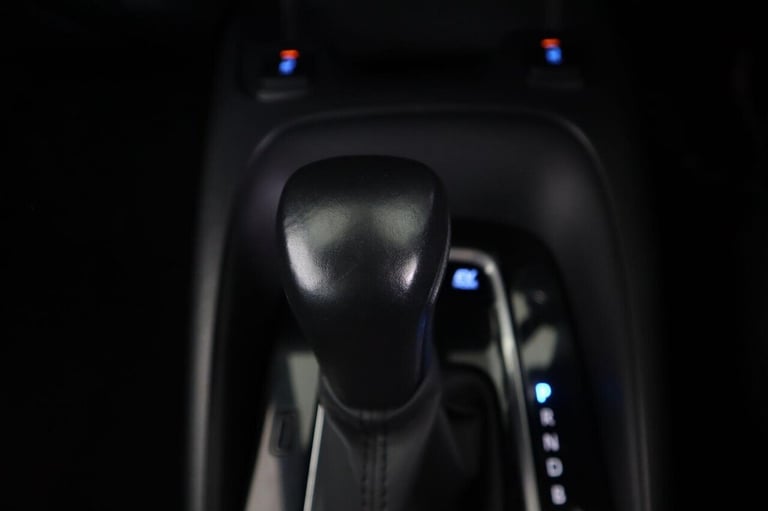 2021 Toyota Corolla 1.8 VVT-h Icon Tech Touring Sports CVT Euro 6 (s/s) 5dr Estate PETROL/ELECTRI...