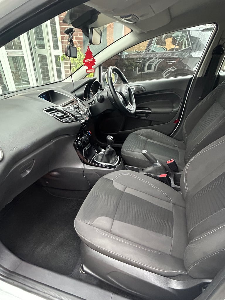 Ford, FIESTA, Hatchback, 2013, Manual, 998 (cc), 5 doors