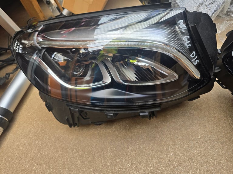 MERCEDES GLC SINGLE HEADLIGHT HEADLAMP XENON LED A2539065401 Breaking Part