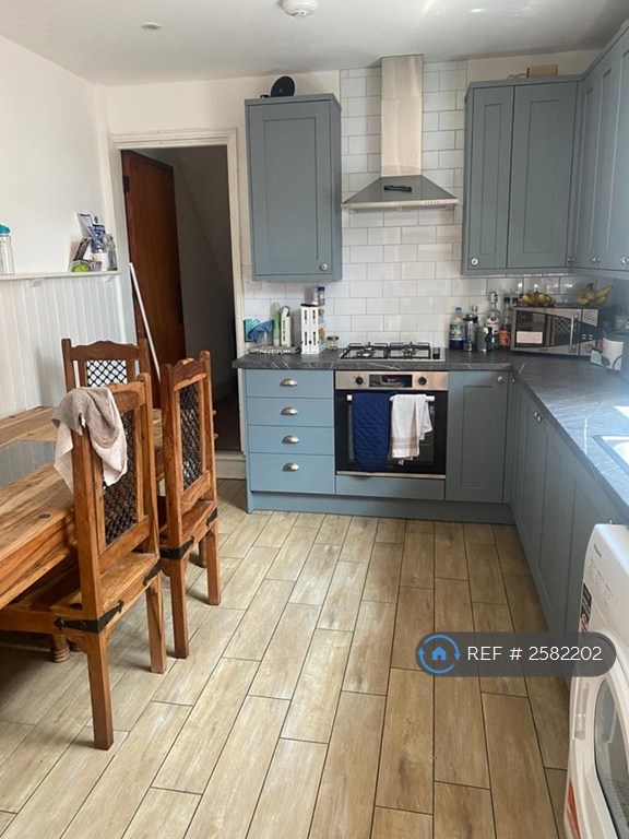 1 bedroom in Vicars Cross Rd, Vicars Cross, Chester, CH3 (#2582202)