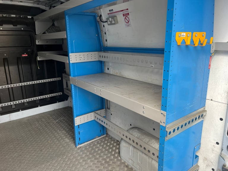 2020 Renault Master MM35dCi 135 Business Medium Roof Van PANEL VAN Diesel Manual