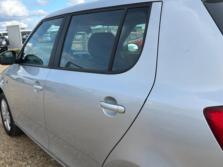 2013 Skoda Fabia 1.2 SE Euro 5 5dr HATCHBACK Petrol Manual