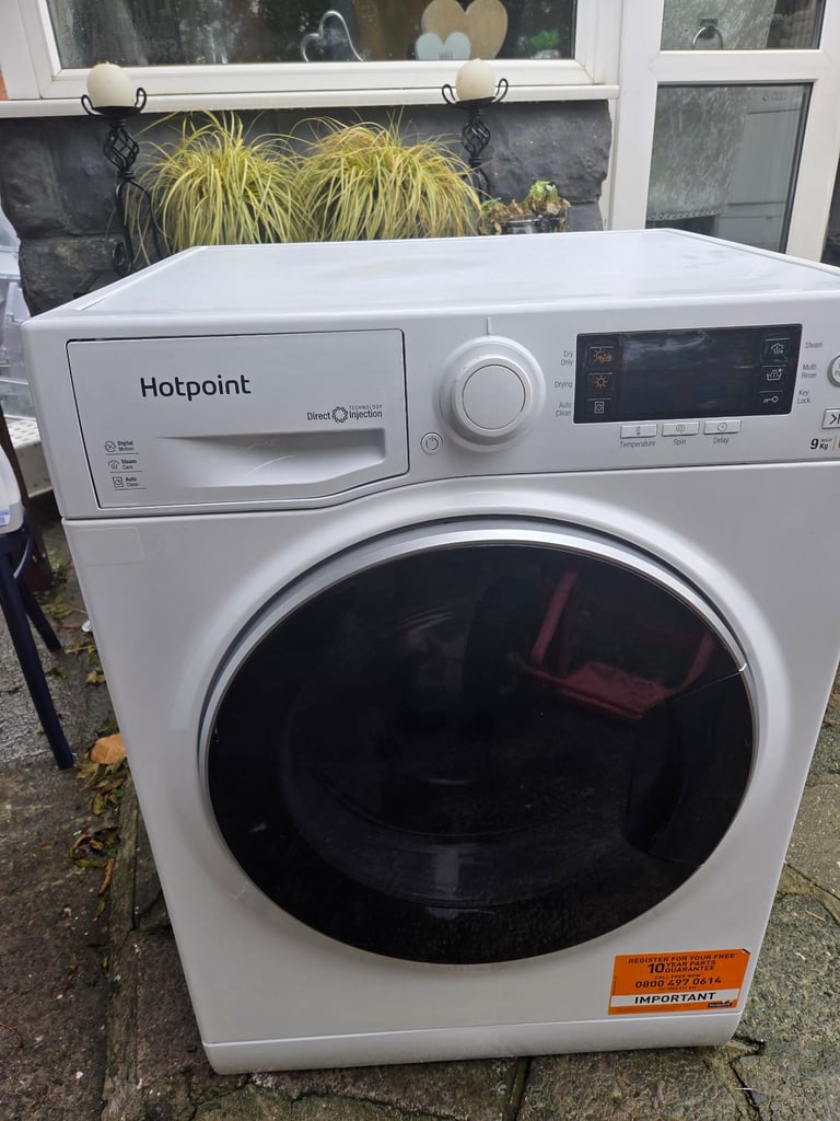 A Class  9kg/6kg washer dryer Hotpoint 