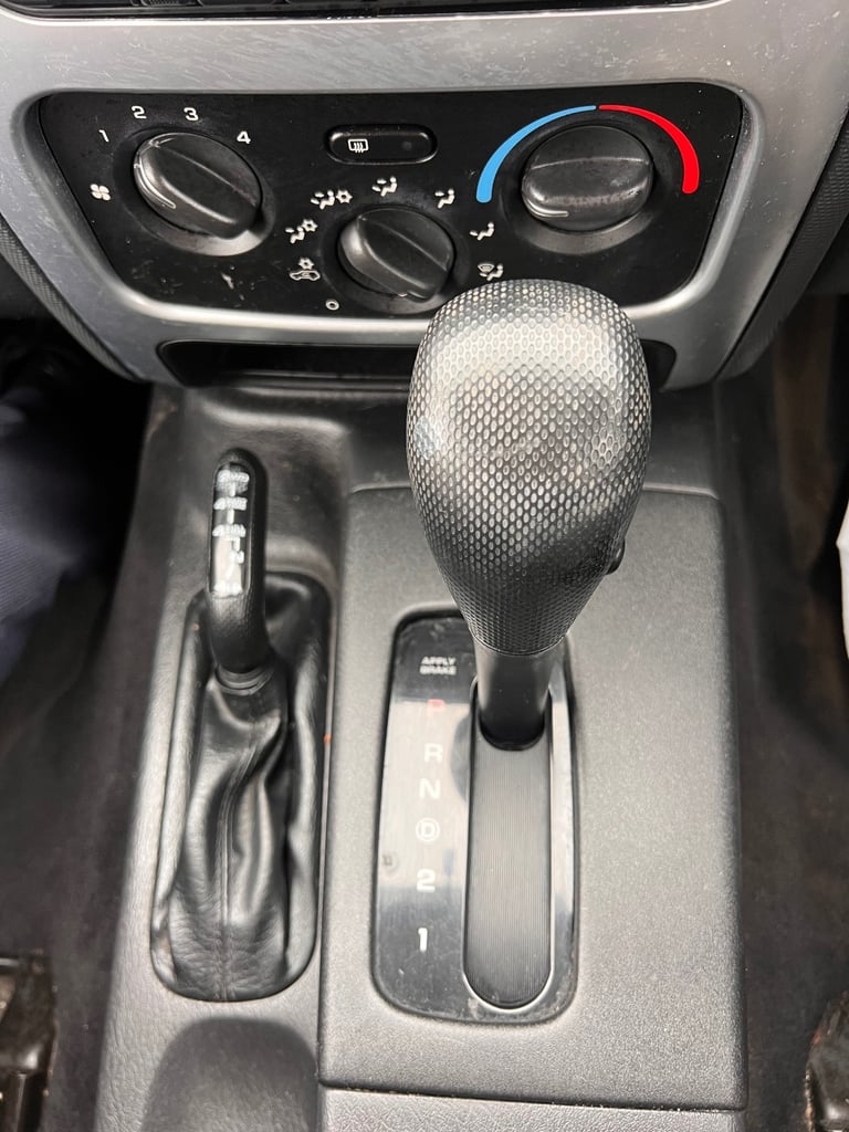 Jeep, CHEROKEE, Estate, 2004, Other, 3700 (cc), 5 doors