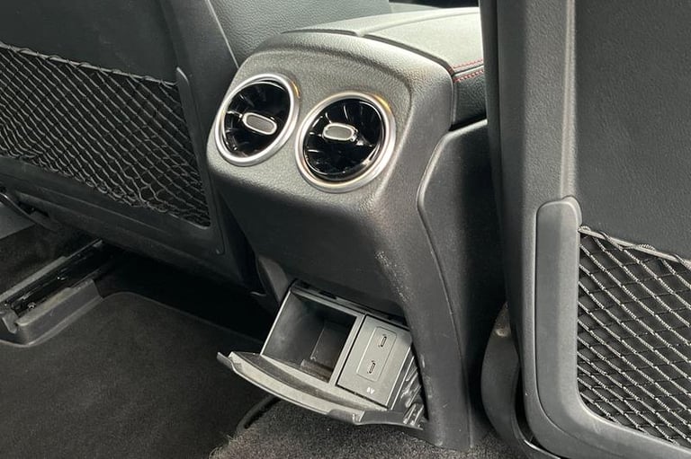 2020 Mercedes-Benz A-Class A180 AMG Line Executive NAVIGATION, HEATED SEATS, REAR CAMERA! Manual ...