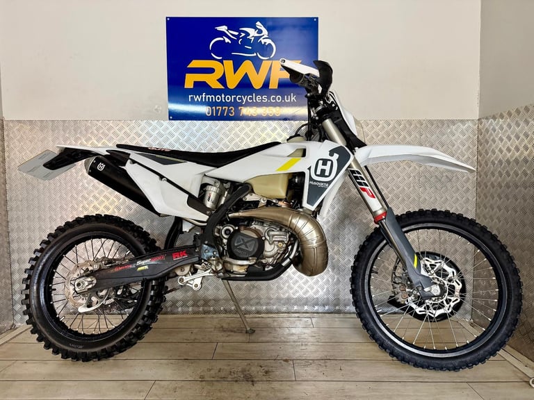 image for HUSQVARNA TE 300, 2022 MODEL, 21 REG 4,320 MILES, 187 HOURS, LOTS OF EXTRAS