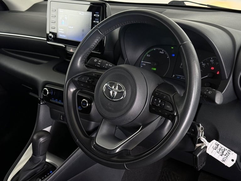 2022 Toyota Yaris 1.5 VVT-h Icon E-CVT Euro 6 (s/s) 5dr Hatchback PETROL/ELECTRIC Automatic
