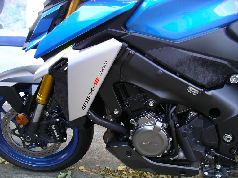 2024 Suzuki GSXS1000 R naked. Only 120 miles! Showroom condition.