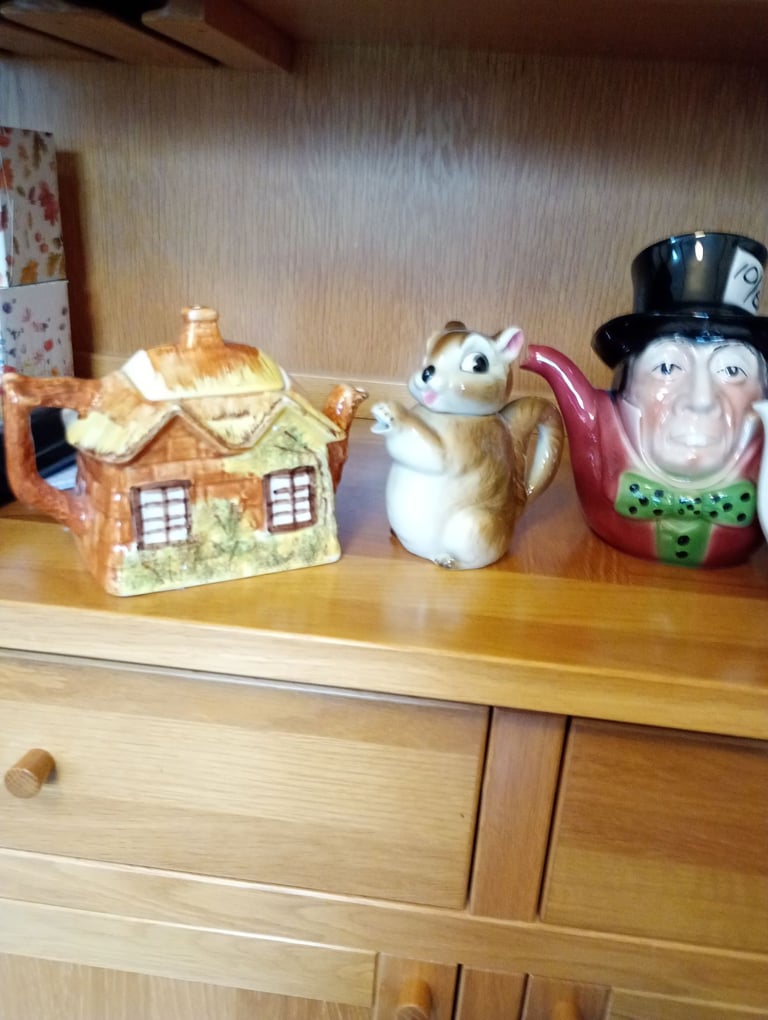 Ceramic character teapots x 4