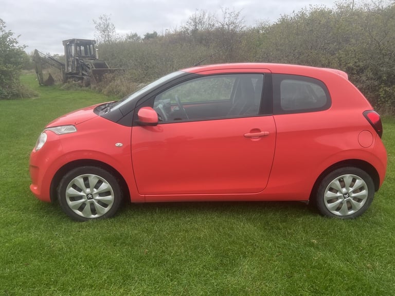 CITROEN C1 1.0 VTi Feel Orange Manual Petrol 2014
