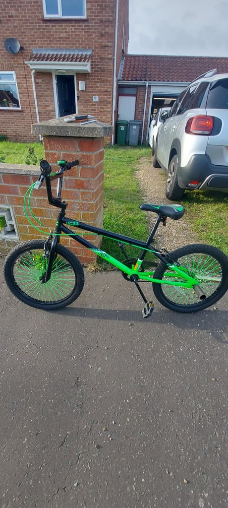 Boys,girls ,bmx