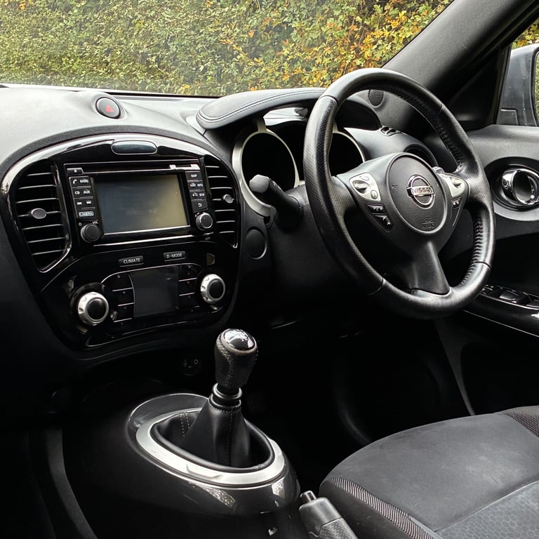 2015 NISSAN JUKE ACENTA PREMIUM - LOW MILEAGE - LONG MOT - ULEZ FREE - 57 MPG - REVERSE CAMERA