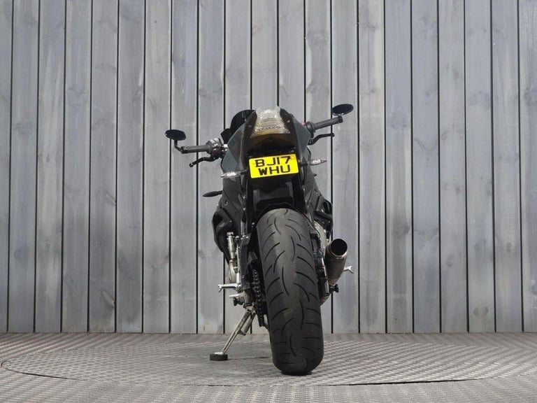 2017 17 BMW S 1000 R